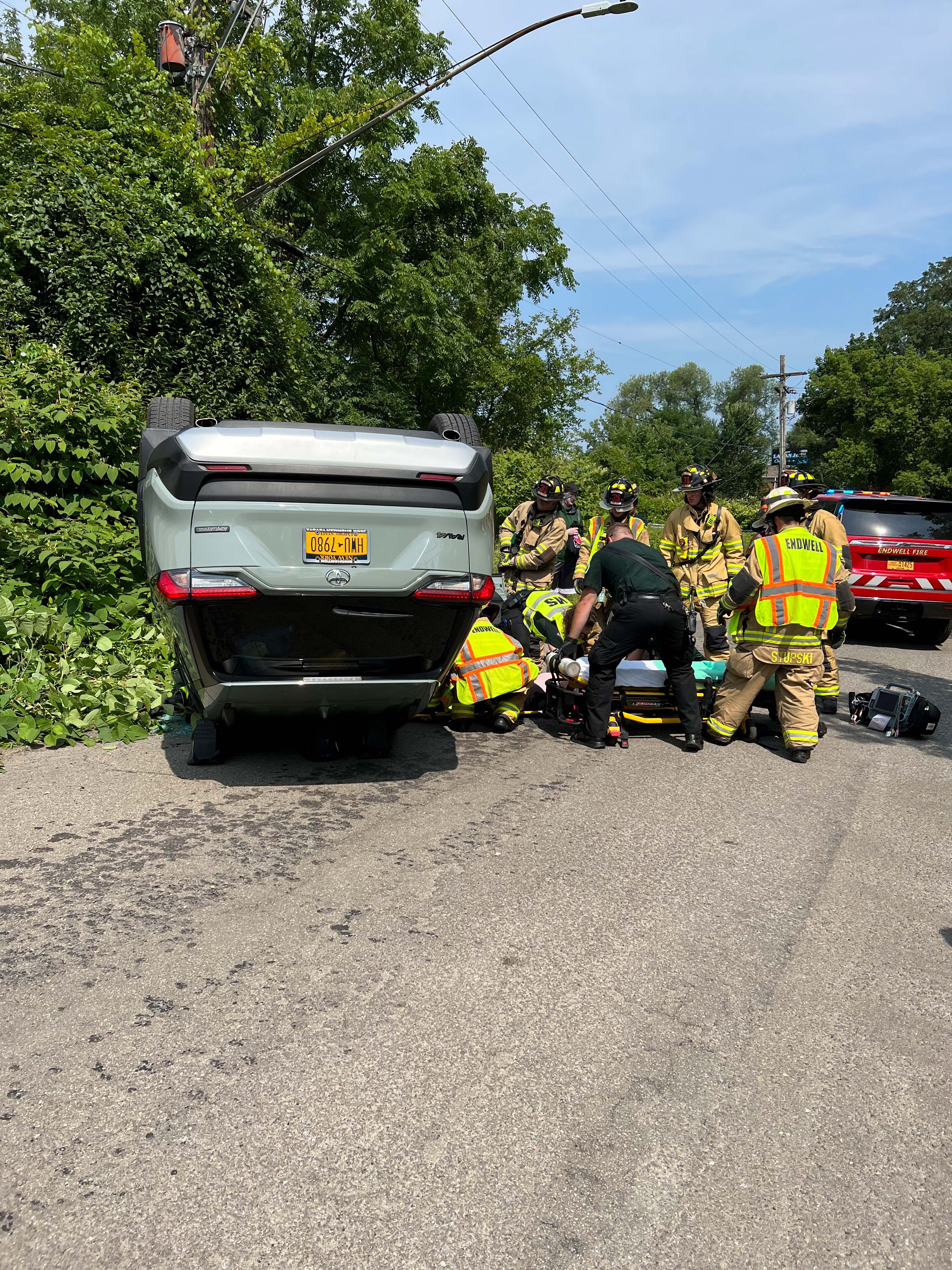08-20-23  Roll-over MVA - Off George F. Highway - Endwell